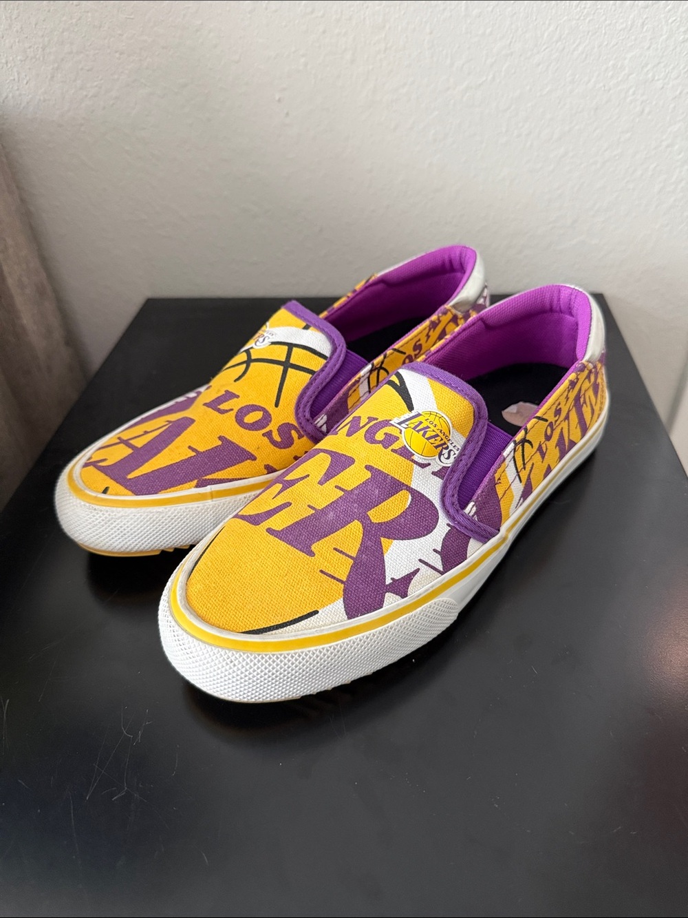 Los Angeles Lakers Slip-On Canvas Shoes